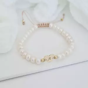 14K Gyöngy Karkötő Szív Medállal és aranygolyókkal