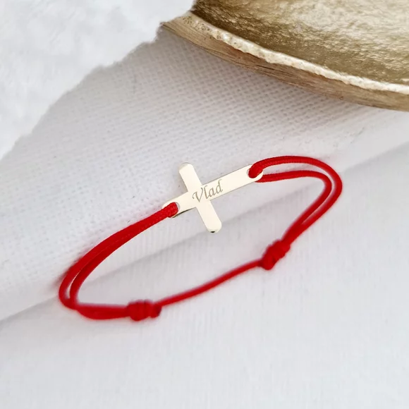 14K Arany Karkötő - Kereszt névvel - állítható zsinórral