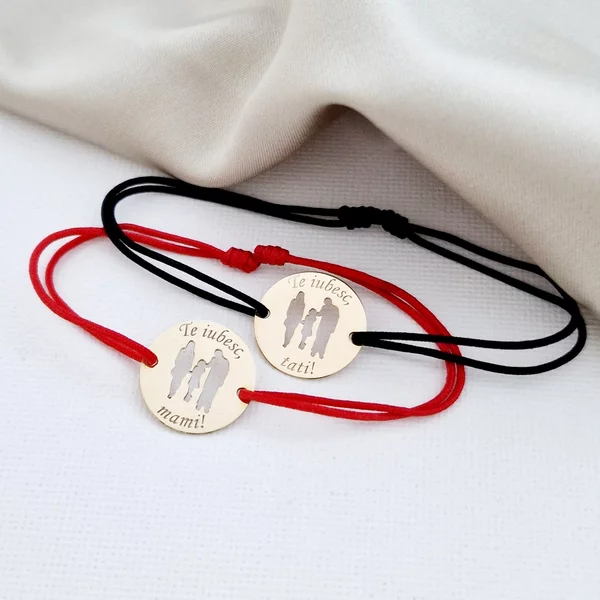 2 db személyre szabott karkötő készlet - Érmék kivágott mintával - Anya, apa és lánya - 14K sárga arany - állítható zsinór