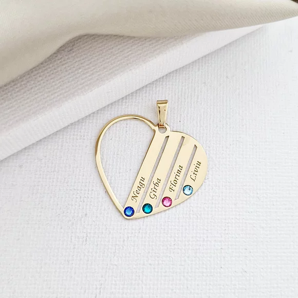 Családi Szív Medál - 4 Név - 14K Sárga Arany Swarovski Kristály
