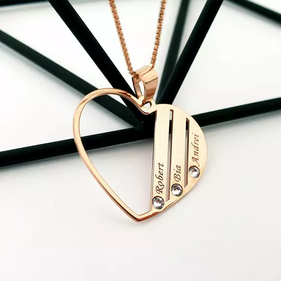 Családi Szív Nyaklánc - 3 Név - 18K Rozé Aranyozott 925 Sterling Ezüst  Swarovski Kristály - Körkapocs