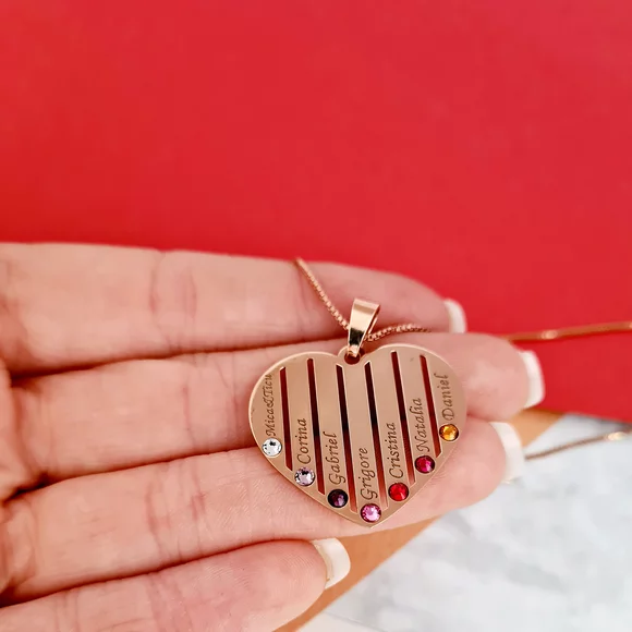 Családi Szív Nyaklánc - 7 Név - 18K Rozé Aranyozott 925 Sterling Ezüst  Swarovski Kristály - Körkapocs