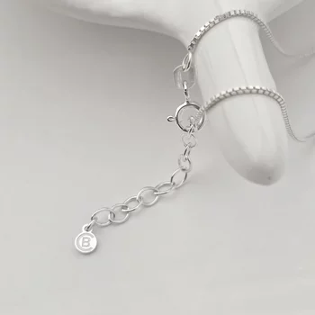 Csillanó Gyöngy Nyaklánc – Ovális Medál és Gyöngycsepp Charm – 925 Sterling Ezüst