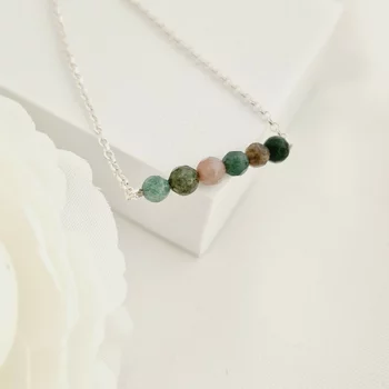 ÉLETERŐ Karkötő - Örök Átalakulás -  925 Sterling Ezüst dupla sor lánc és Pillangó Charm - Achát Ásvány Gyöngyökkel