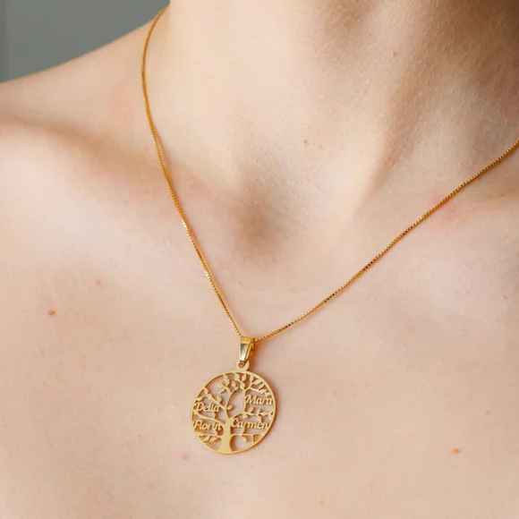 Életfa Nyaklánc - Személyre Szabott Nevekkel -  18K Sárga Aranyozott 925 Sterling Ezüst - Körkapocs