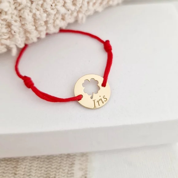 Érme Karkötő - Kivágott Lóhere és Név - 12 mm - 18K Sárga Aranyozott Sterling Ezüst - Állítható Zsinór