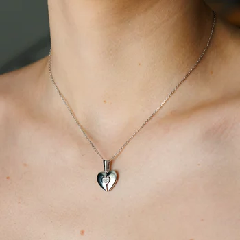 Ezüst Fényképes Szárnyas Szív Nyaklánc