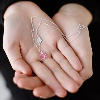 Ezüst  Nyaklánc - Álomszirmok - Kezdőbetüvel és virággal - 925 Sterling Ezüst