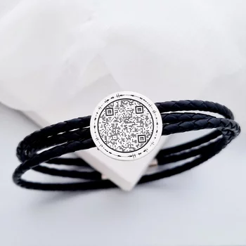 Ezüst QR Kód Érme Karkötő Három Rétegű Bőrrel