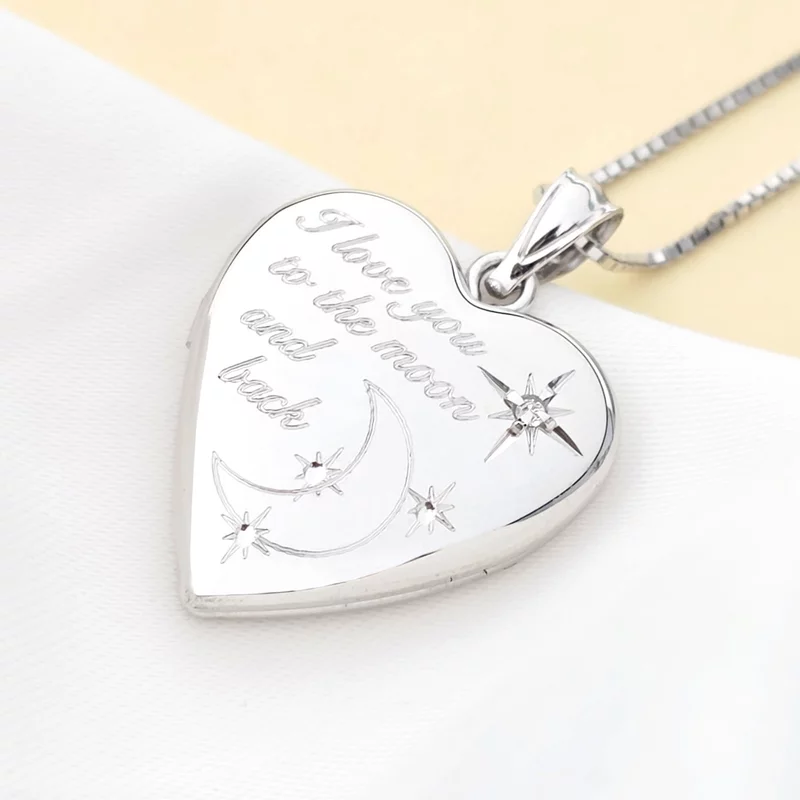 Fényképes Szív Nyaklánc -  I love you to the moon and back -  Ezüst 925 Ródium bevonattal