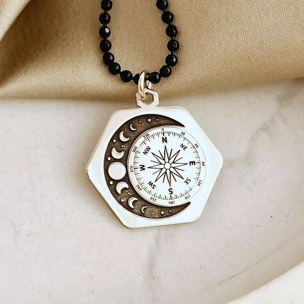 Férfi Nyaklánc - Iránytű és a Hold Fázisai -  925-ös Ezüst és golyós lánc