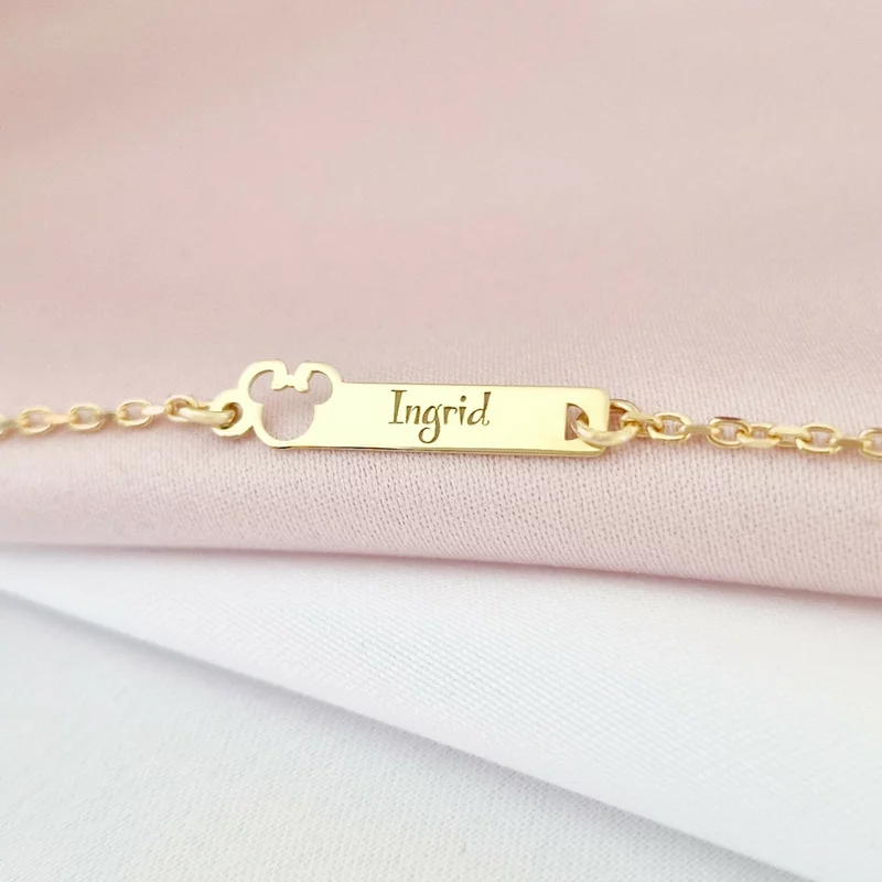 Gravírozható Lemez Karkötő - Kivágott Kisegér – 18K Arannyal Bevont 925 Ezüst – Lánccal (fiú/lány)