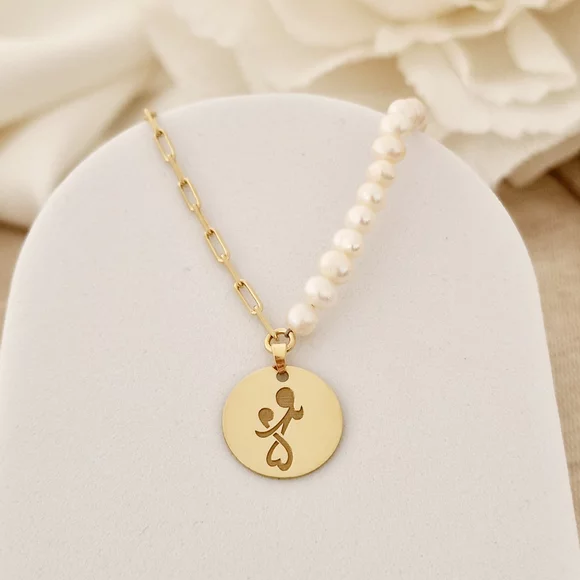 Gyöngy Nyaklánc - Anya és Gyermeke Medál - Nagy Szemű Lánc és Gyöngysor - 18K Sárga Aranyozott  925 Sterling Ezüst - Körkapocs