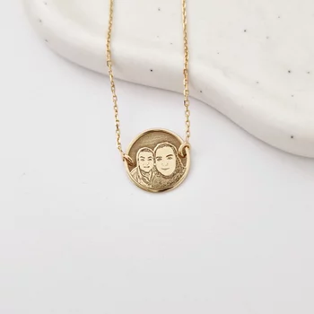 Karkötő Gravírozott Fénykép - Mindig Közel - 18K Sárga Aranyozott 925 Sterling Ezüst - Dombormű Gravírozás - Lánc
