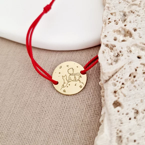 Kis Herceg Karkötő - 15 mm Érme - 18K Sárga Aranyozott Sterling Ezüst - Állítható Méret - Különböző Színű Zsinór