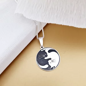 Ezüst Ying&Yang Cica Nyaklánc