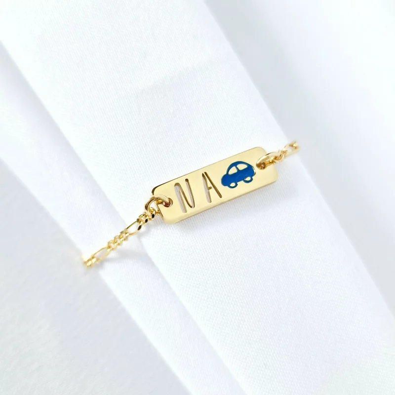 Lemez Karkötő – Kezdőbetűkkel Autóval – 18K Arannyal Bevont 925 Sterling Ezüst - Fiú/Lány Lánccal