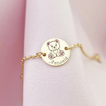 Mackó Érme Karkötő – 18K Sárga Aranyozott 925 Sterling Ezüst - Rózsaszín Tűzzománc & Gravírozott Név - Lánc Fiú/Lány