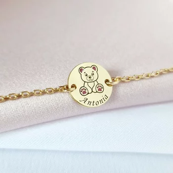 Mackó Érme Karkötő – 18K Sárga Aranyozott 925 Sterling Ezüst - Rózsaszín Tűzzománc & Gravírozott Név - Lánc Fiú/Lány