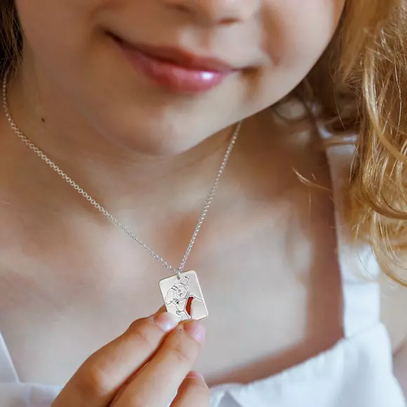 MARIA lánc Our Children kollekció - Lány medál piros sállal - Ezüst 925 és zománc