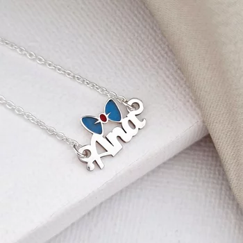 Név Nyaklánc - 925 Sterling Ezüst Névvel és Zománcozott Masnival - Körkapocs