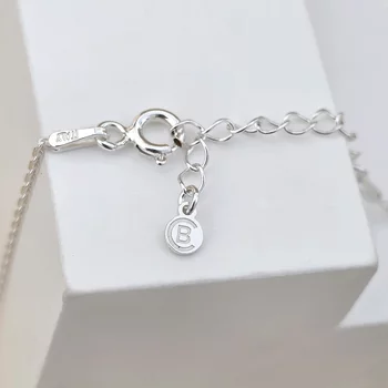 Névnyaklánc – Nőies Betűtípus – 925 Sterling Ezüst