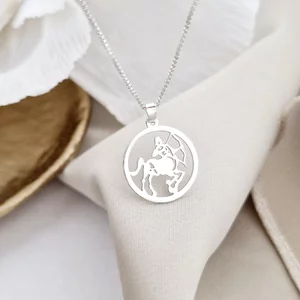Nyilas Csillagjegy Nyaklánc - 925 Sterling Ezüst - Körkapocs