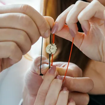 Ezüst Egyesített Hold és Nap Páros Karkötő Szett 18K Sárga Arannyal Bevonattal - Állítható Zsinór