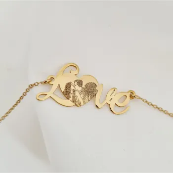 Fényképes Nyaklánc - LOVE Medál - 18K Sárga Aranyozott 925 Sterling Ezüst - Körkapocs