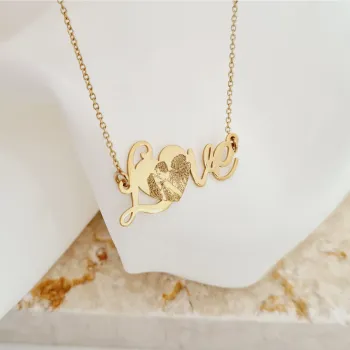Fényképes Nyaklánc - LOVE Medál - 18K Sárga Aranyozott 925 Sterling Ezüst - Körkapocs