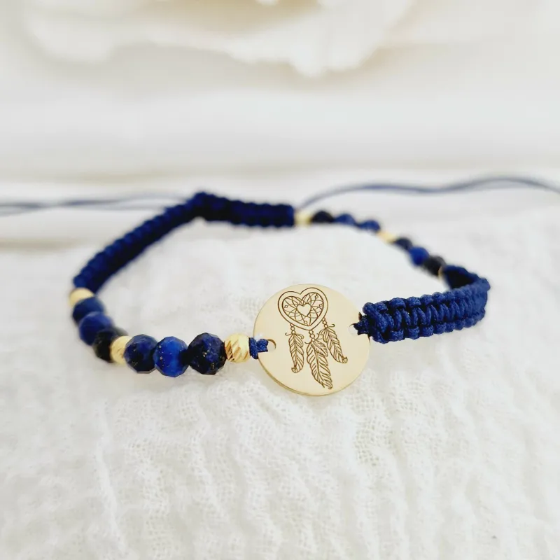 ÉLETERŐ Karkötő - Álomfogó - 18K Sárga Aranyozott 925 Ezüst érmével és gömbökkel 2.5 mm - fazettált Lapis Lazuli ásvány gyöngyökkel - állítható kék zsinór