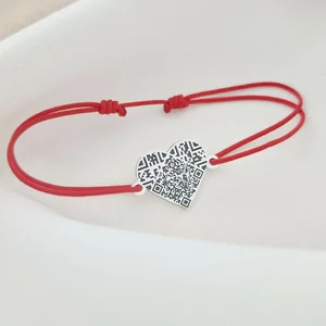 QR Kód Karkötő - Szívből Jövő Üzenet - Állítható Zsinór