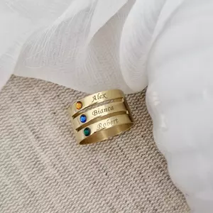 Személyre szabott gyűrű 3 névvel - Ezüst 925 18 karátos sárga arannyal, Swarovski kristályokkal