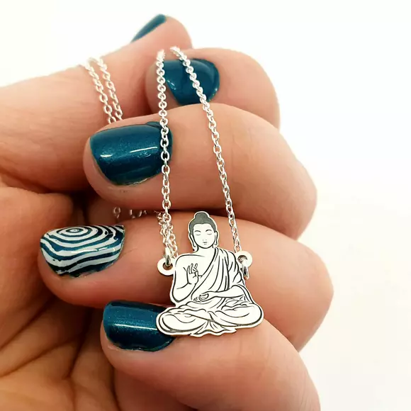 Ezüst Buddha Nyaklánc