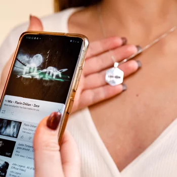 Ezüst Hatszögletű Hangminta Nyaklánc