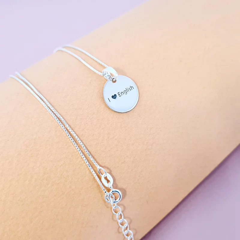 Ezüst Iskolai Tantárgy Nyaklánc - angol