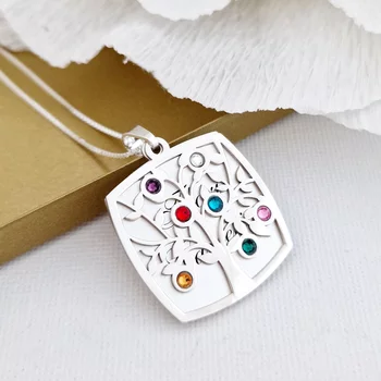 Ezüst Egymást Átfedő Életfa Nyaklánc Swarovski kristályokkal