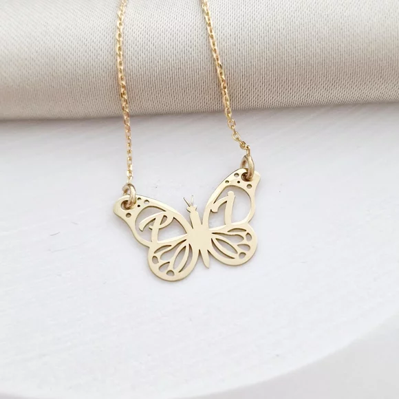 14K Pillangó nyaklánc monogrammal