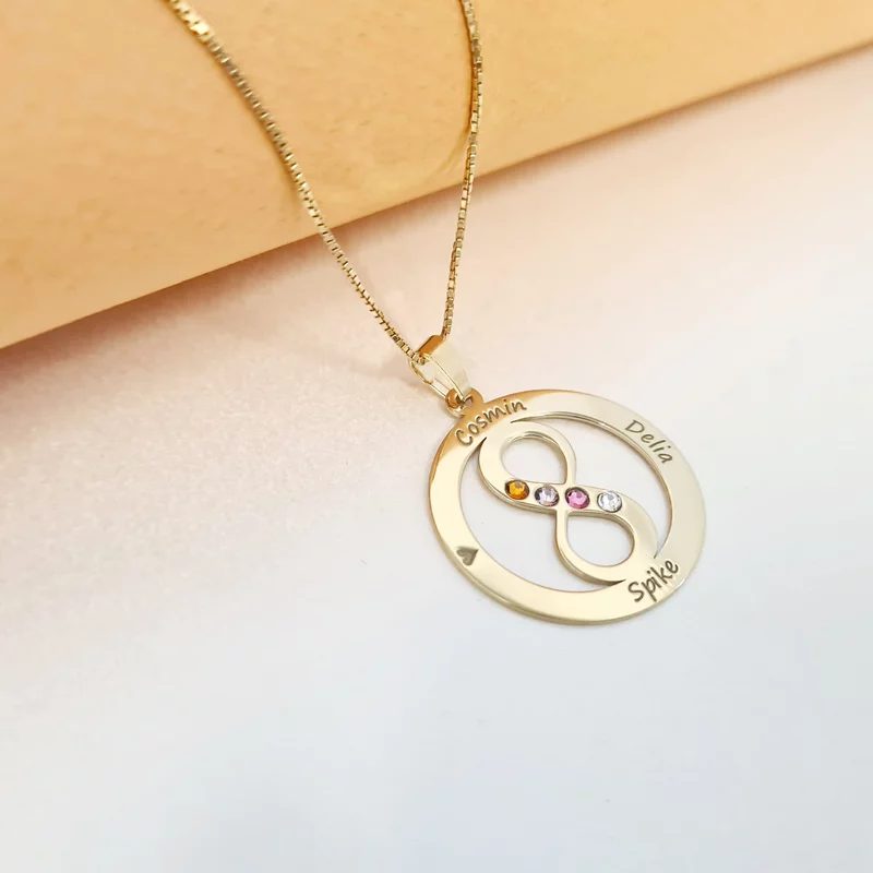Végtelen Szeretet Nyaklánc  - 4 Név - 18K Sárga Aranyozott 925 Sterling Ezüst  Swarovski Kristály - Körkapocs