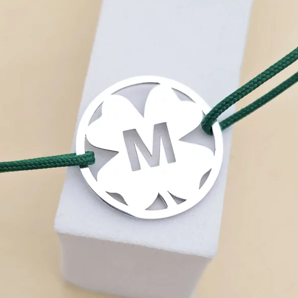 Bratara disc si trifoi - Initiala personalizata - Argint 925- Snur reglabil, diverse culori