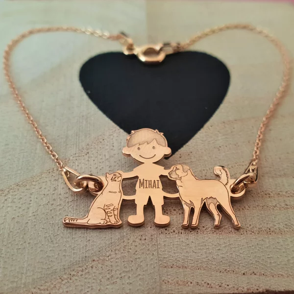 Bratara Familie - 3 Membri - baiat cu pisica si caine Ciobanesc turcesc Kangal - Argint 925 placat cu Aur roz 18K, cu lantisor