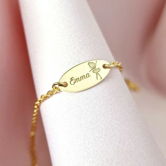 Bratara oval simbol balerina - Nume personalizat - Argint 925 placat cu Aur Galben 18K - Cu lantisor fata/baiat