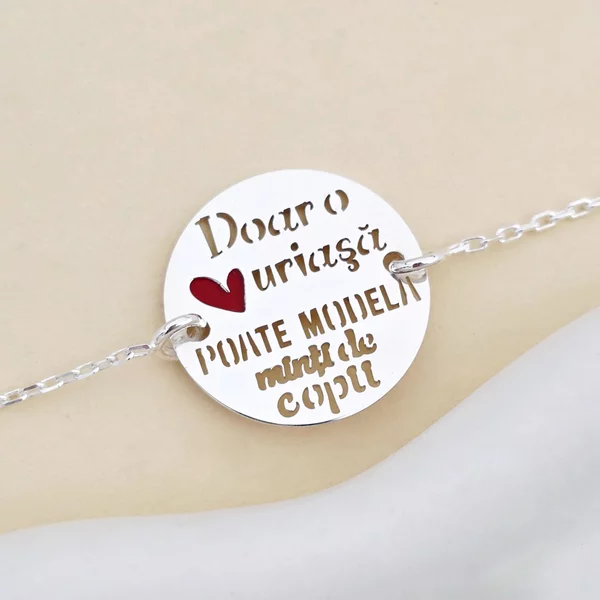 Bratara personalizata - Educatoare/Invatatoare - Banut decorat cu email si text decupat - Argint 925 - cu lantisor