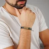 Bratara Placuta gravata cu text - Argint 925 placat cu Aur 18k, piele impletita