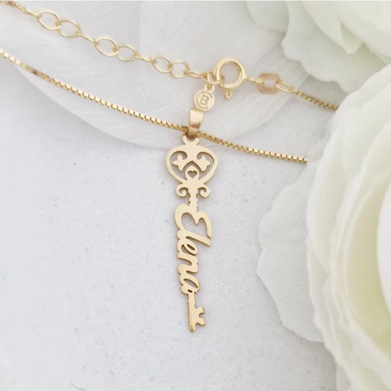 Lantisor Cheia Destinului - Nume pe verticala - Argint 925 placat cu Aur Galben 18K picture - 4