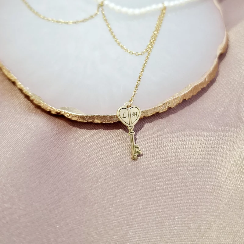 Lantisor cu Perle - Iesirea din labirint - Model sirag perle mici conectate cu un lant si pandantiv cheie - Argint 925 placat cu Aur Galben 18K picture - 5