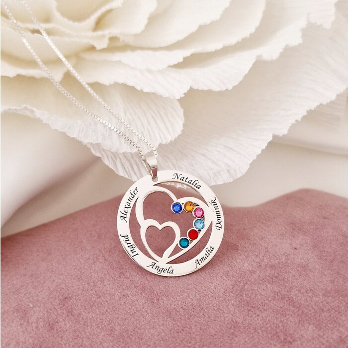 Lantisor familie unita - inimi in disc - 6 nume si cristale swarovski - argint 925