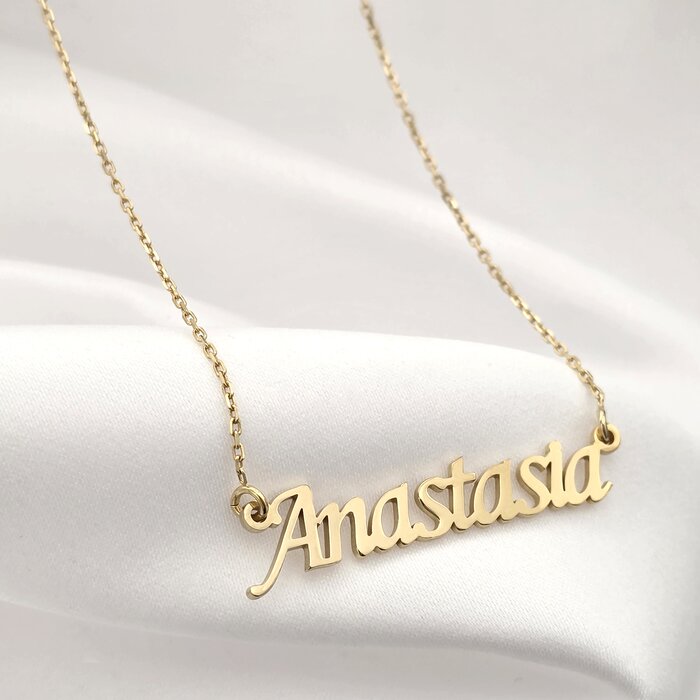 Lantisor Nume - font clasic si elegant - Argint 925 placat cu Aur Galben 18K