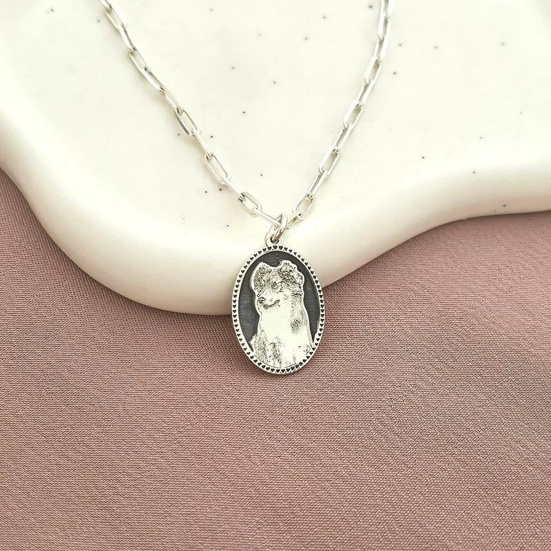 Lantisor personalizata cu poza - Ovalul Amintirilor - Model fotogravura relief - Argint 925 picture - 4