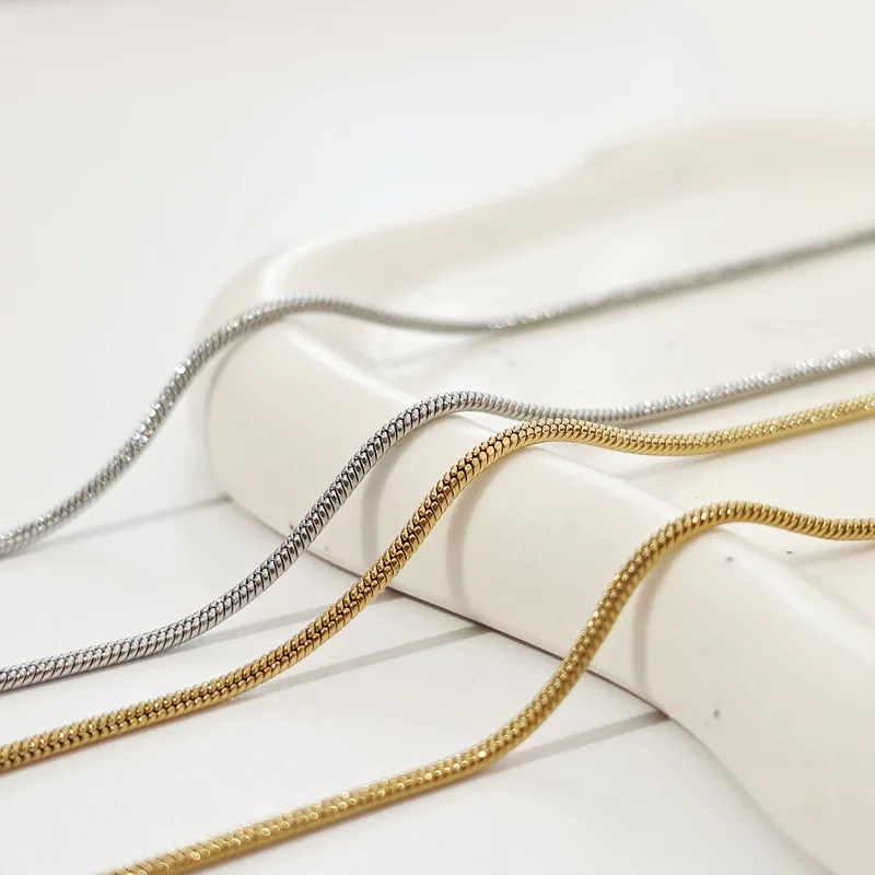 Lantisor Trei Inimi – Personalizate cu Initiale – Otel Inoxidabil 316L picture - 3